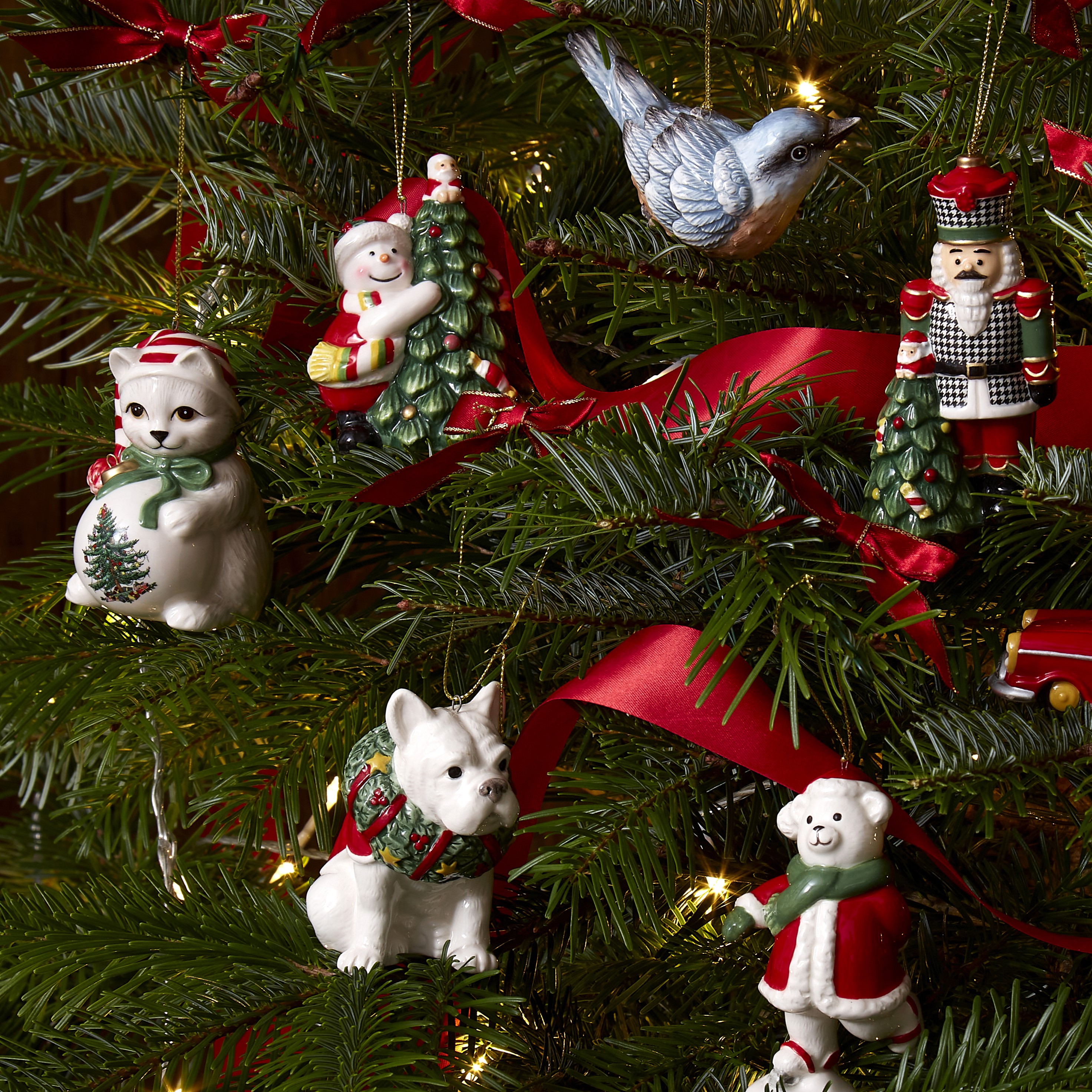 Christmas Tree Hugging Snowman Ornament image number null